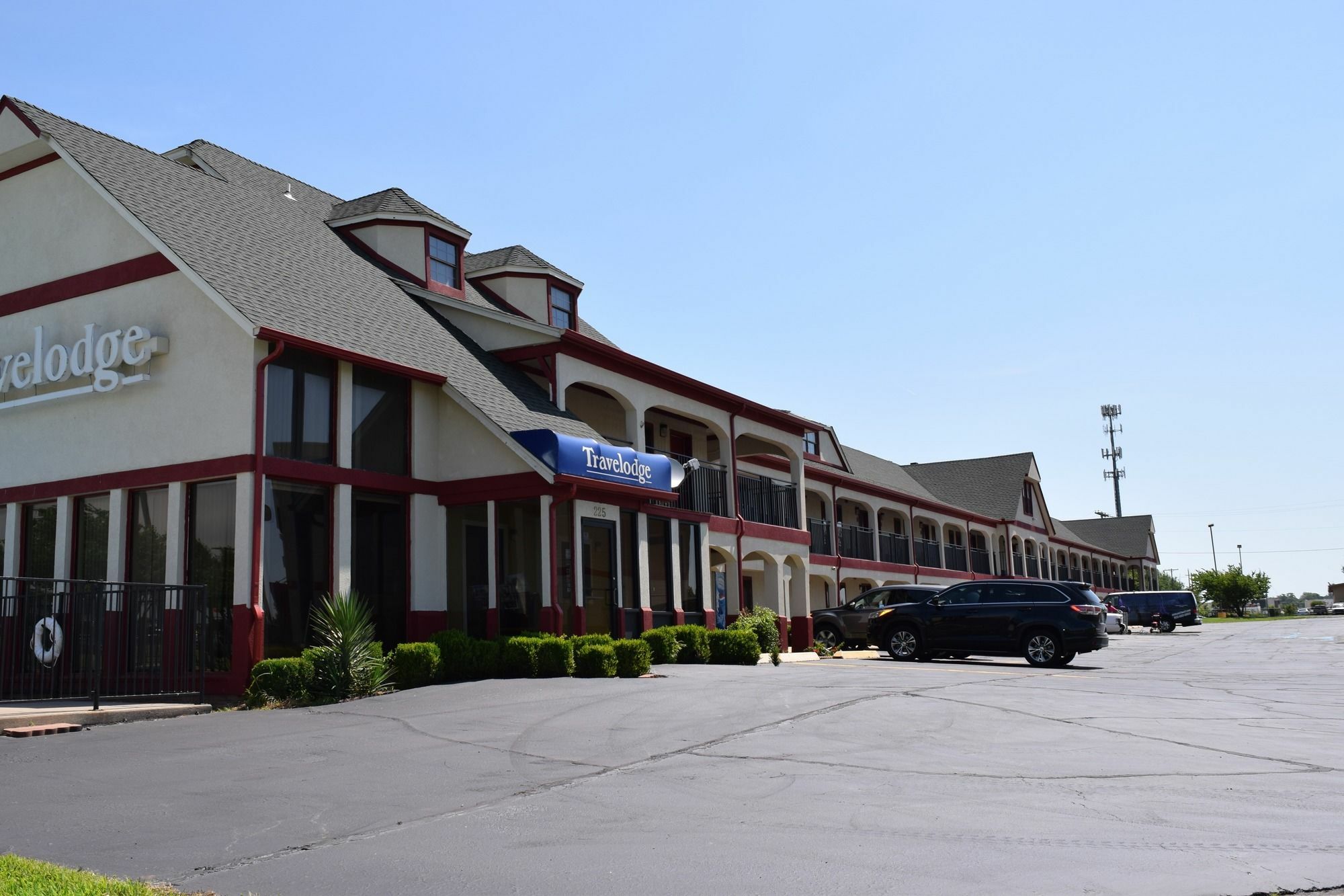 Travelodge Inn & Suites By Wyndham נורמן מראה חיצוני תמונה
